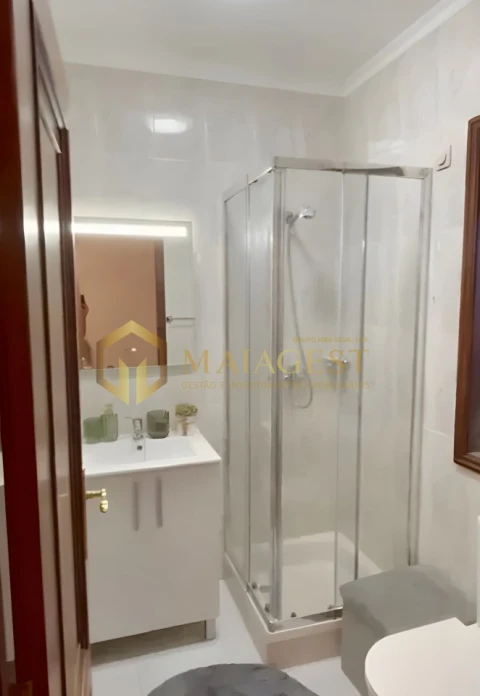 Apartamento T3 para Arrendamento em Mozelos
