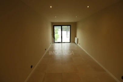 Moradia T3 para Venda em Este (São Pedro e São Mamede)