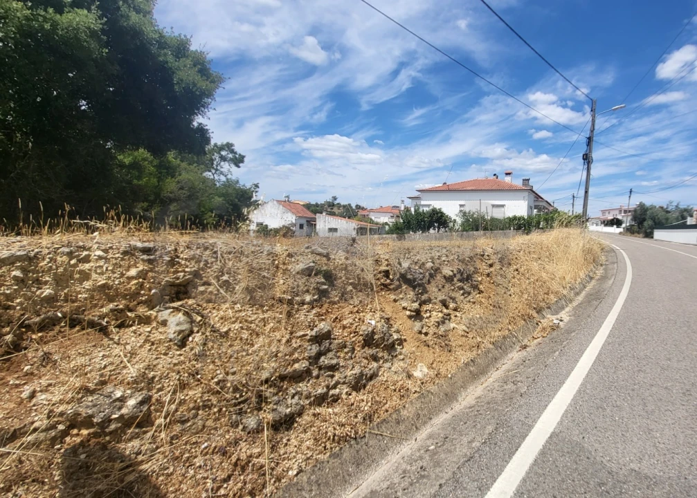 Terreno para Venda em Carregueiros Foto 2