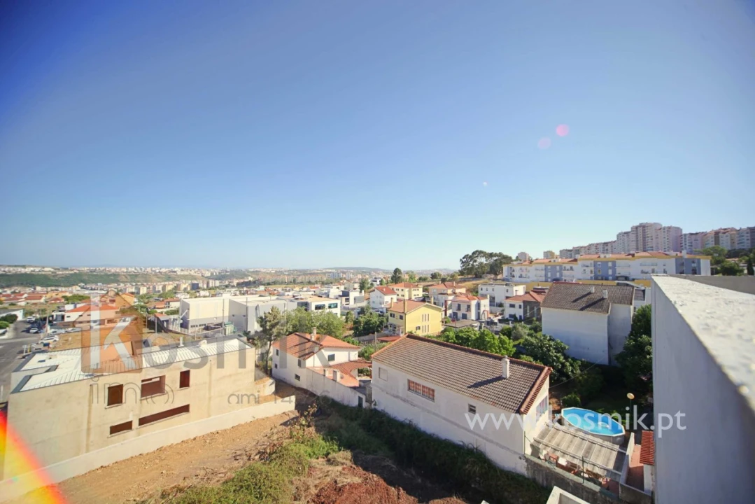 Apartamento T2 para Venda em Santo António dos Cavaleiros e Frielas Foto 64