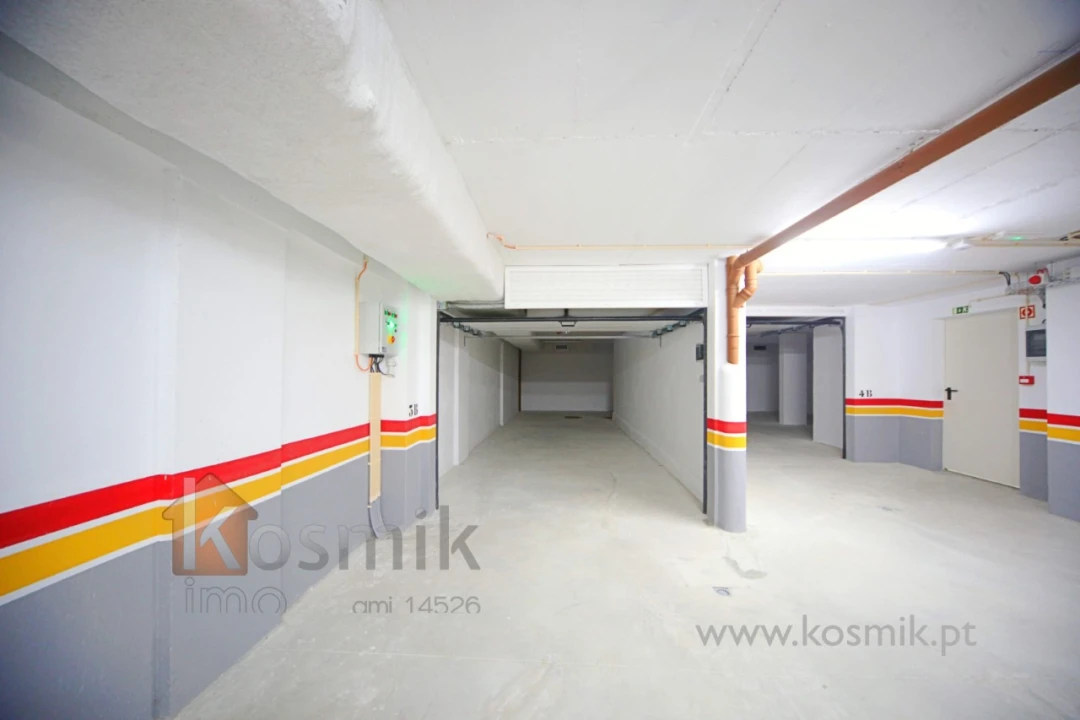 Apartamento T2 para Venda em Santo António dos Cavaleiros e Frielas Foto 68