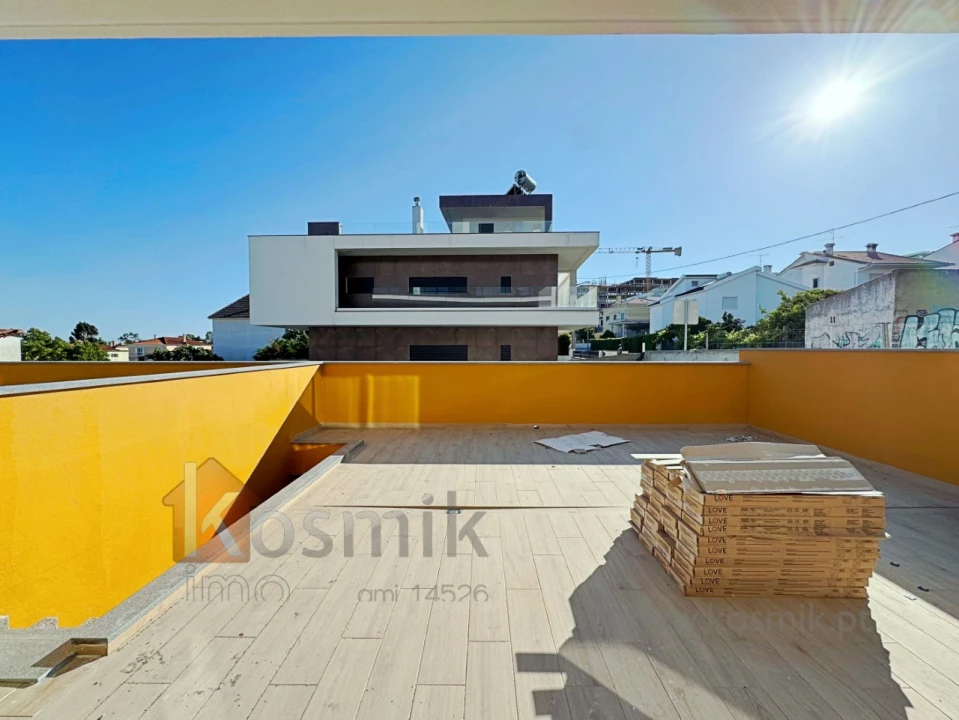 Apartamento T2 para Venda em Santo António dos Cavaleiros e Frielas Foto 31
