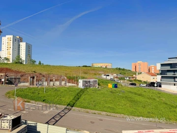 Apartamento T2 para Venda em Santo António dos Cavaleiros e Frielas