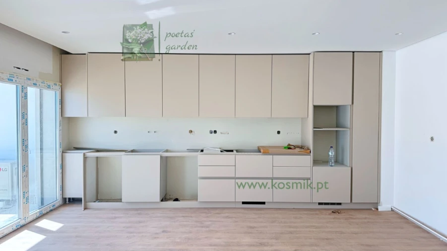 Apartamento T2 para Venda em Santo António dos Cavaleiros e Frielas Foto 6