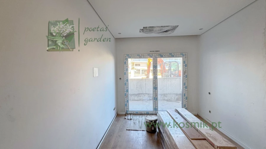 Apartamento T2 para Venda em Santo António dos Cavaleiros e Frielas Foto 15