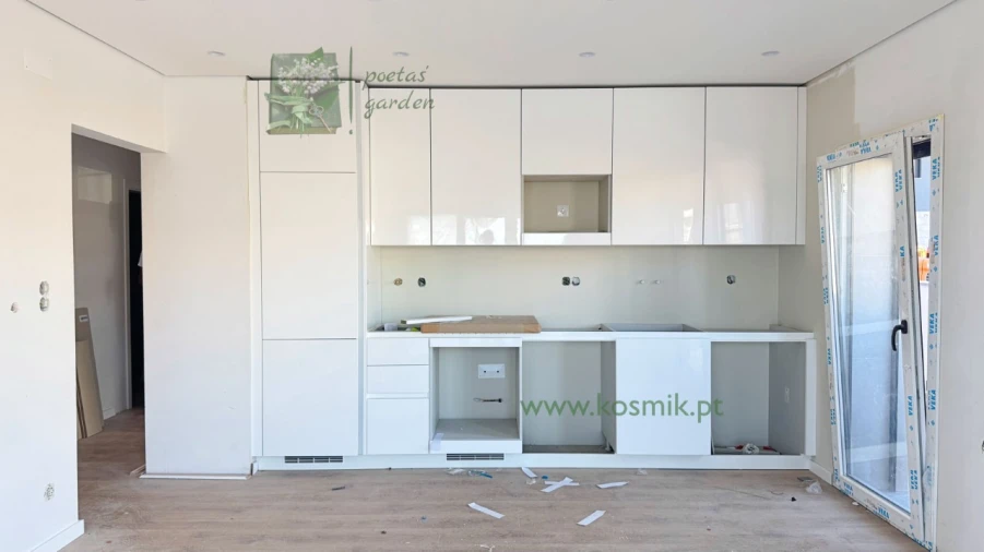 Apartamento T2 para Venda em Santo António dos Cavaleiros e Frielas Foto 19