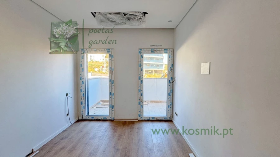 Apartamento T2 para Venda em Santo António dos Cavaleiros e Frielas Foto 20