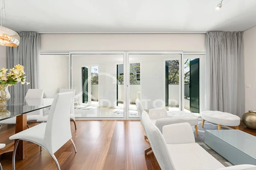Apartamento T2 para Arrendamento em Funchal (Se) Foto 3
