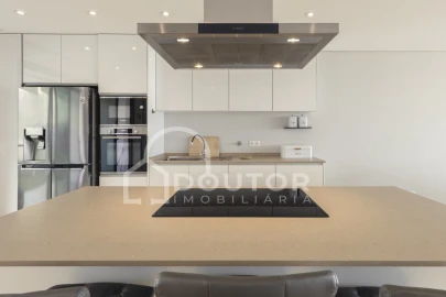Moradia T3 para Venda em Funchal (Santa Maria Maior)