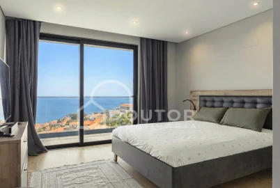Moradia T3 para Venda em Funchal (Santa Maria Maior)