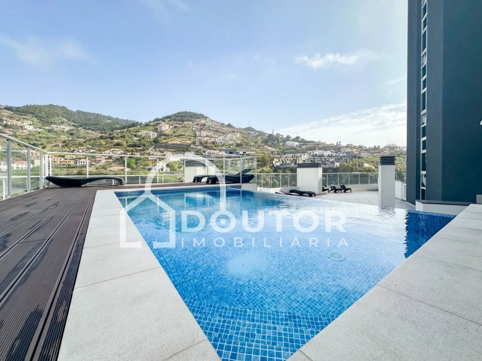 Apartamento T2 para Venda em Caniço Foto 1