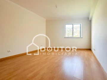 Apartamento T2 para Venda em Caniço