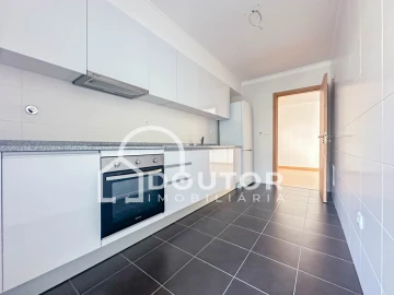 Apartamento T2 para Venda em Caniço