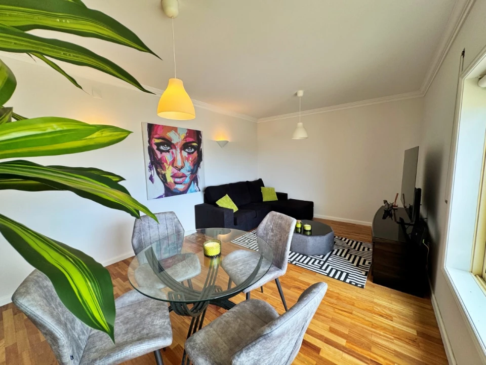 Apartamento T1 para Venda em Labruge Foto 6