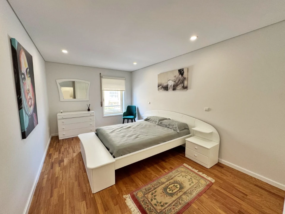 Apartamento T1 para Venda em Labruge Foto 12