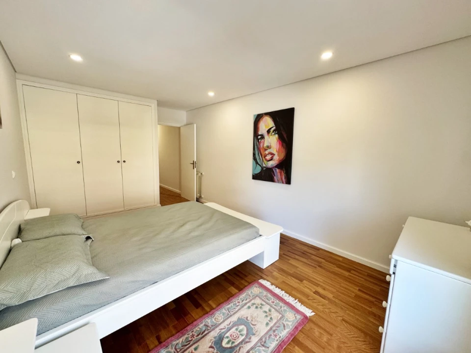 Apartamento T1 para Venda em Labruge Foto 13