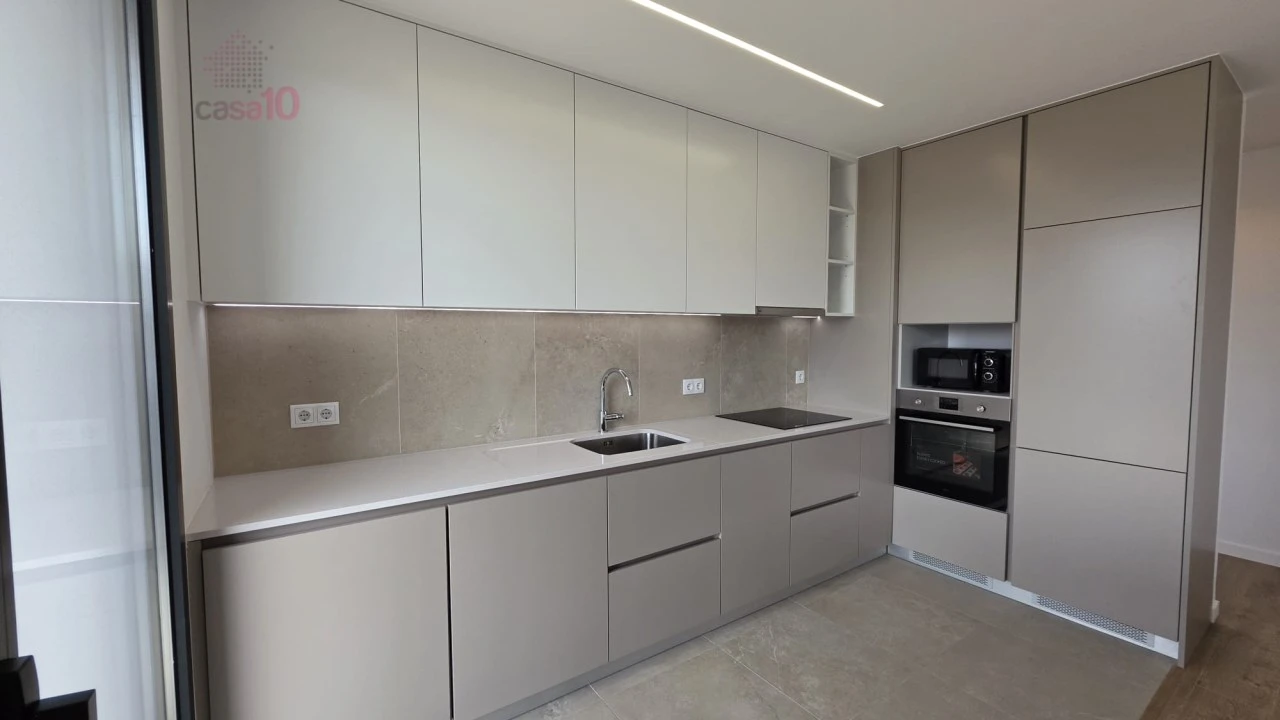 Apartamento T2 para Venda em Fatima Foto 5