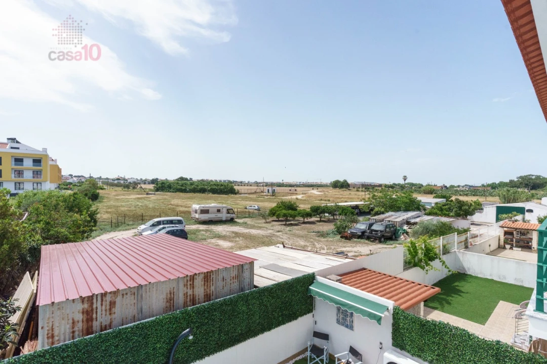 Moradia T4 para Venda em Alcochete Foto 31