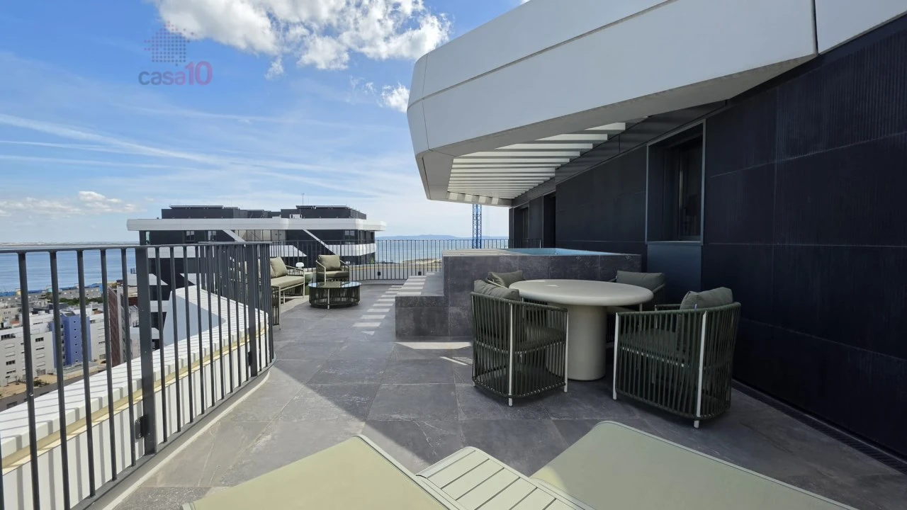 Apartamento T2 para Venda em Parque das Nações Foto 1