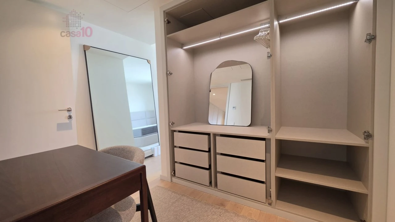 Apartamento T2 para Venda em Parque das Nações Foto 20