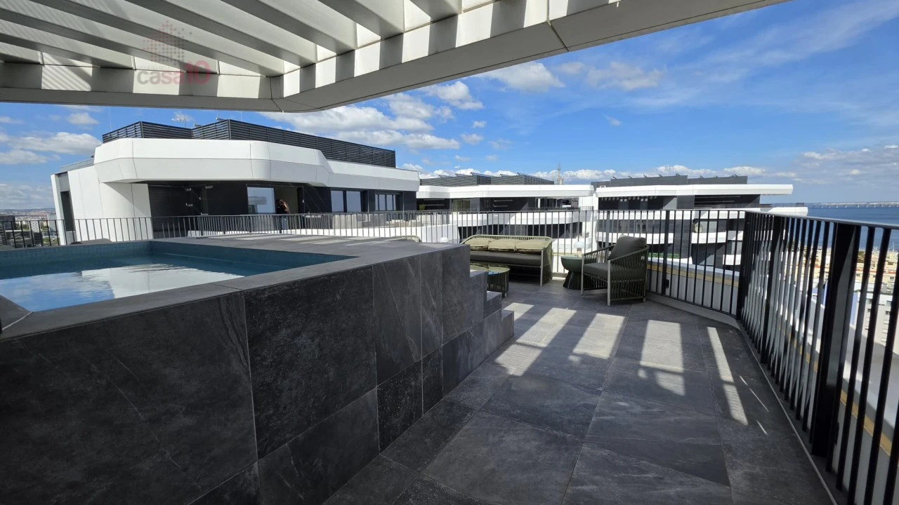 Apartamento T2 para Venda em Parque das Nações Foto 21