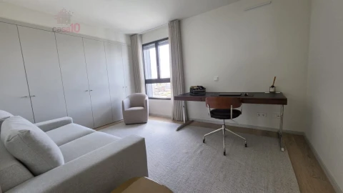Apartamento T2 para Venda em Parque das Nações
