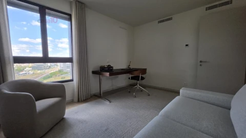 Apartamento T2 para Venda em Parque das Nações