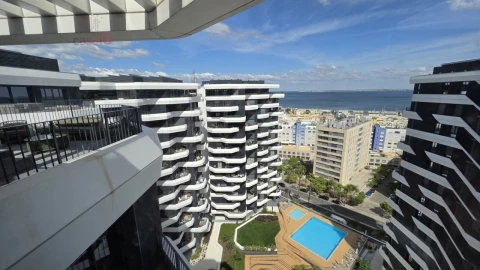 Apartamento T2 para Venda em Parque das Nações