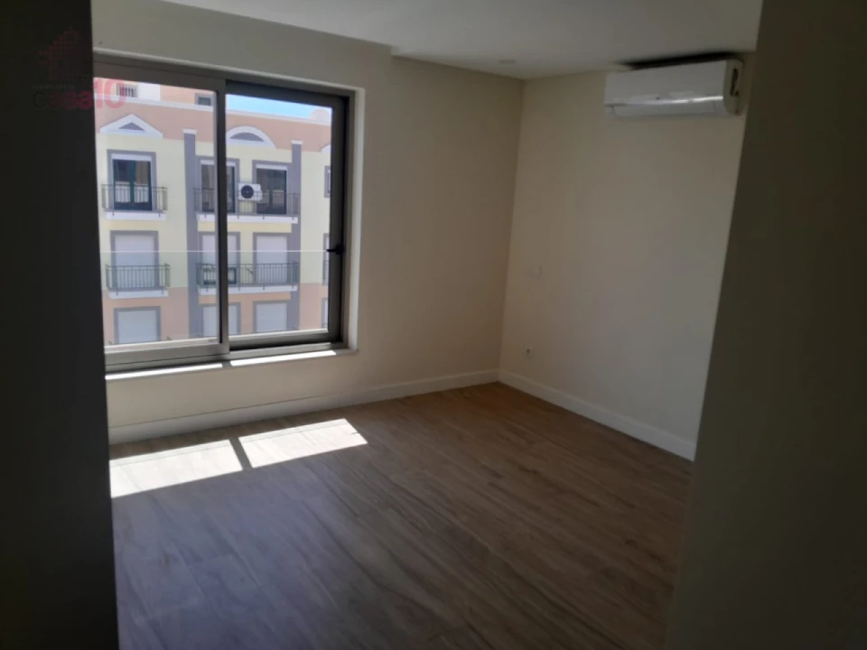 Apartamento T2 para Venda em Almancil Foto 13