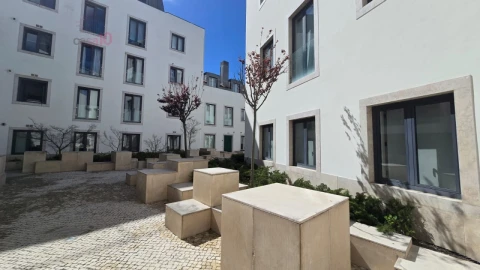 Apartamento T1 para Venda em Misericórdia
