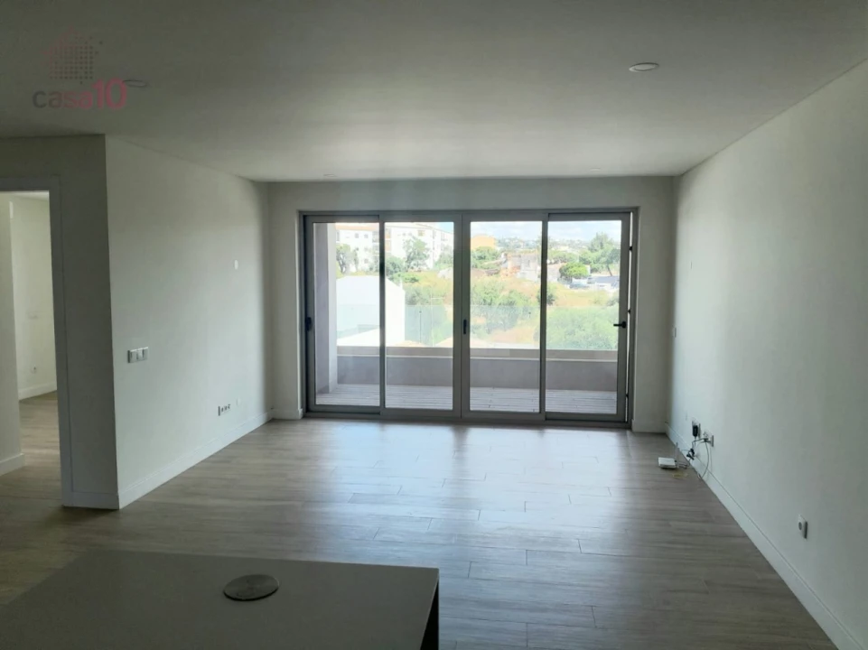 Apartamento T4 para Venda em Almancil Foto 5