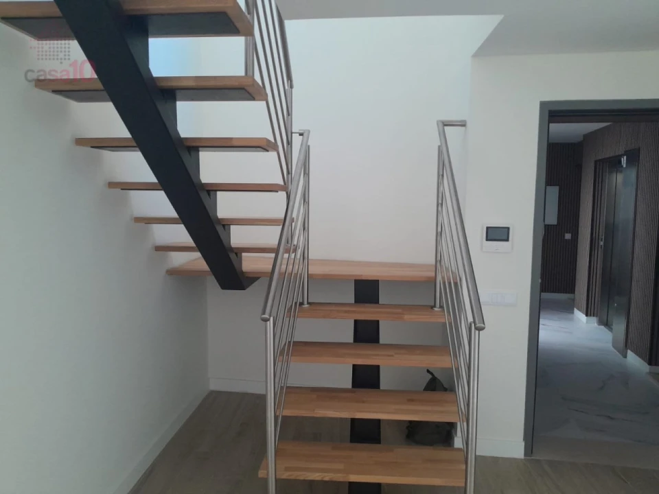 Apartamento T4 para Venda em Almancil Foto 7