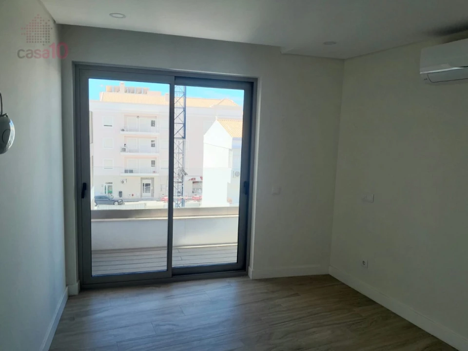 Apartamento T4 para Venda em Almancil Foto 12