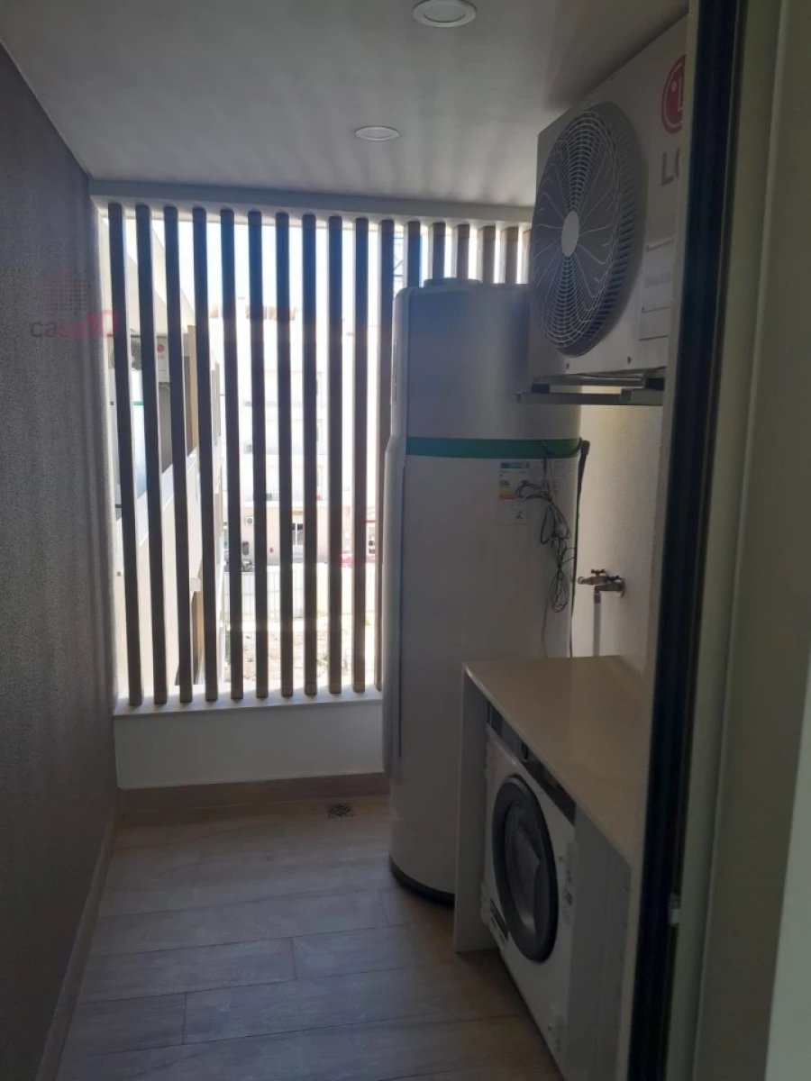 Apartamento T4 para Venda em Almancil Foto 6