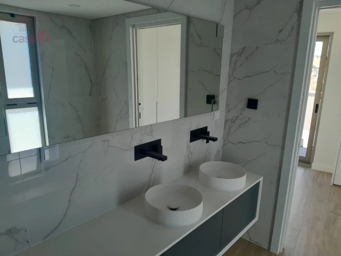 Apartamento T4 para Venda em Almancil Foto 22