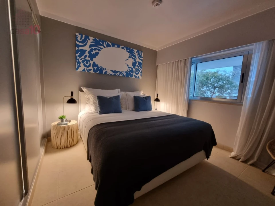 Apartamento T1 para Venda em Portimão Foto 6