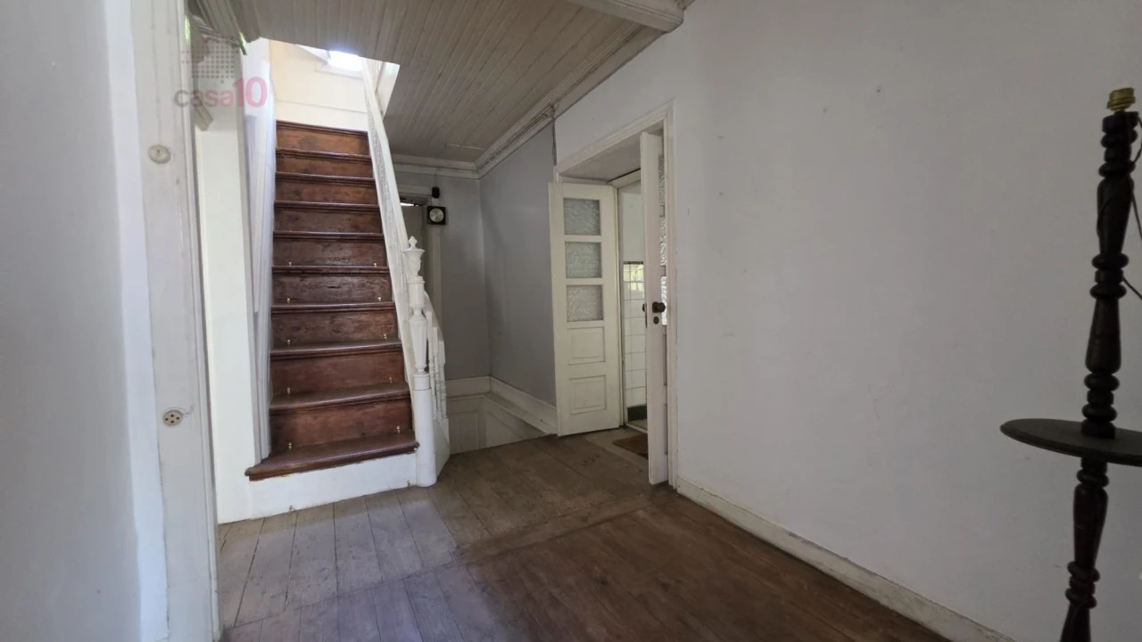 Moradia T6 para Venda em Castro Daire Foto 38
