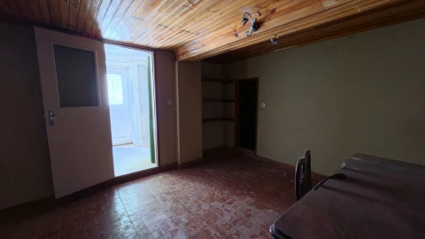 Moradia T6 para Venda em Castro Daire