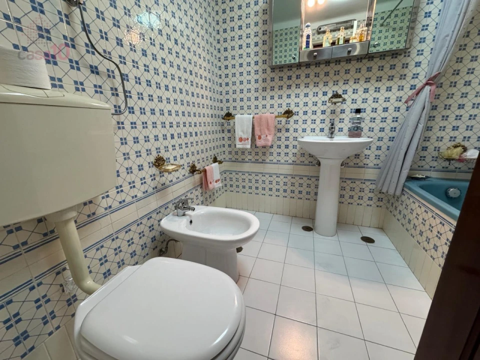 Apartamento T3 para Arrendamento em Lumiar Foto 11
