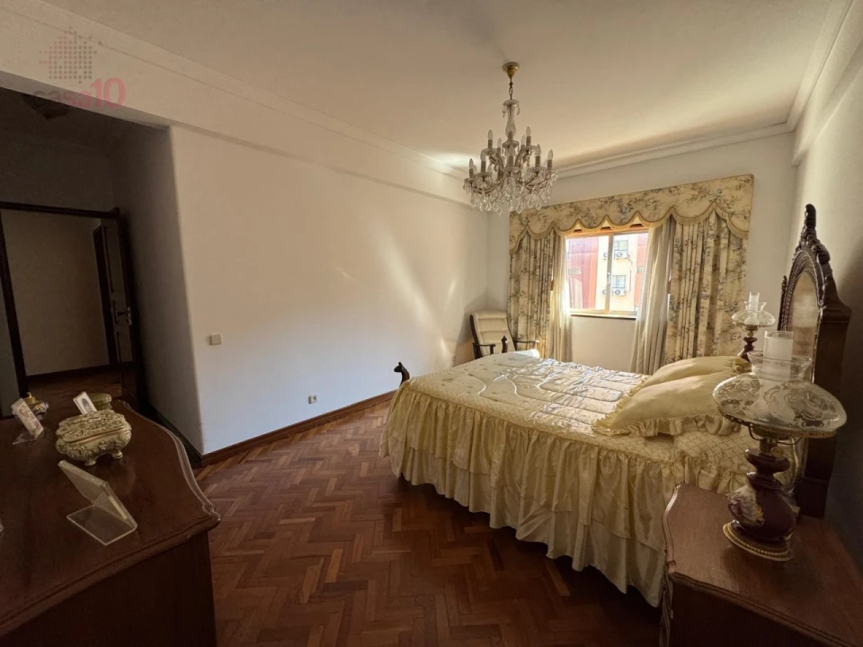 Apartamento T3 para Arrendamento em Lumiar Foto 12