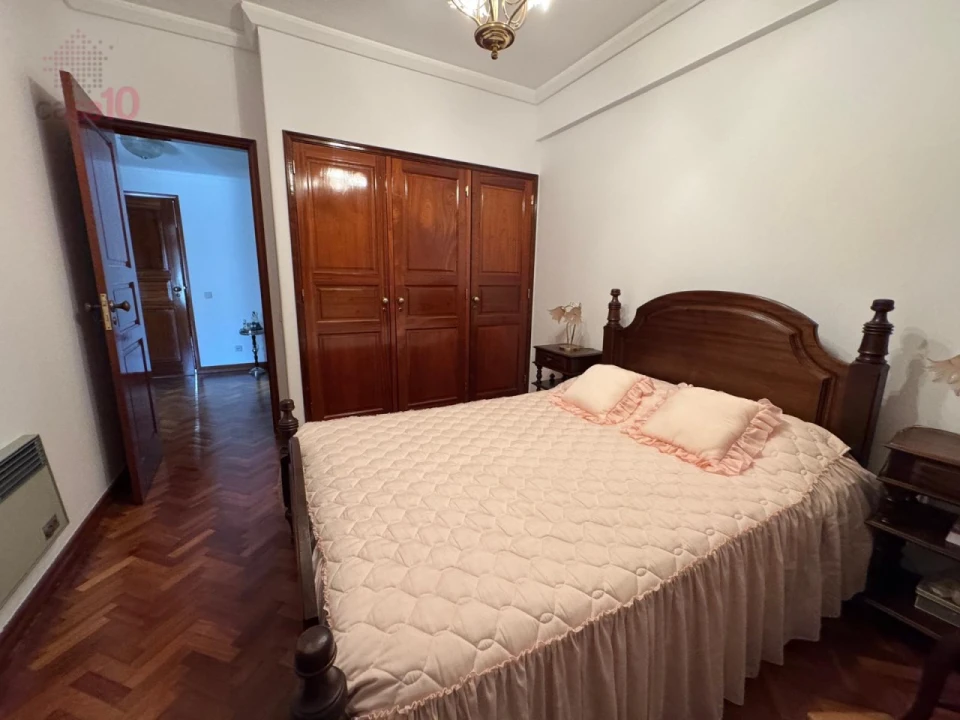 Apartamento T3 para Arrendamento em Lumiar Foto 22