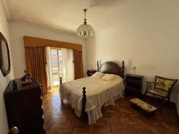 Apartamento T3 para Arrendamento em Lumiar