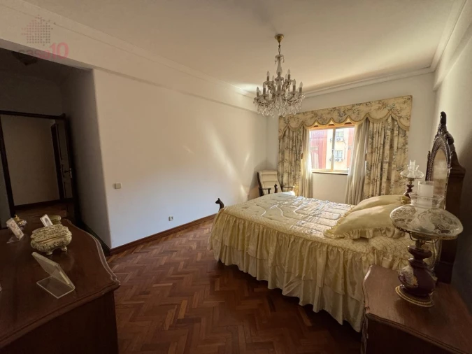 Apartamento T3 para Arrendamento em Lumiar Foto 12