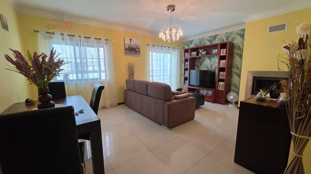 Apartamento T3 para Venda em Alcochete Foto 1