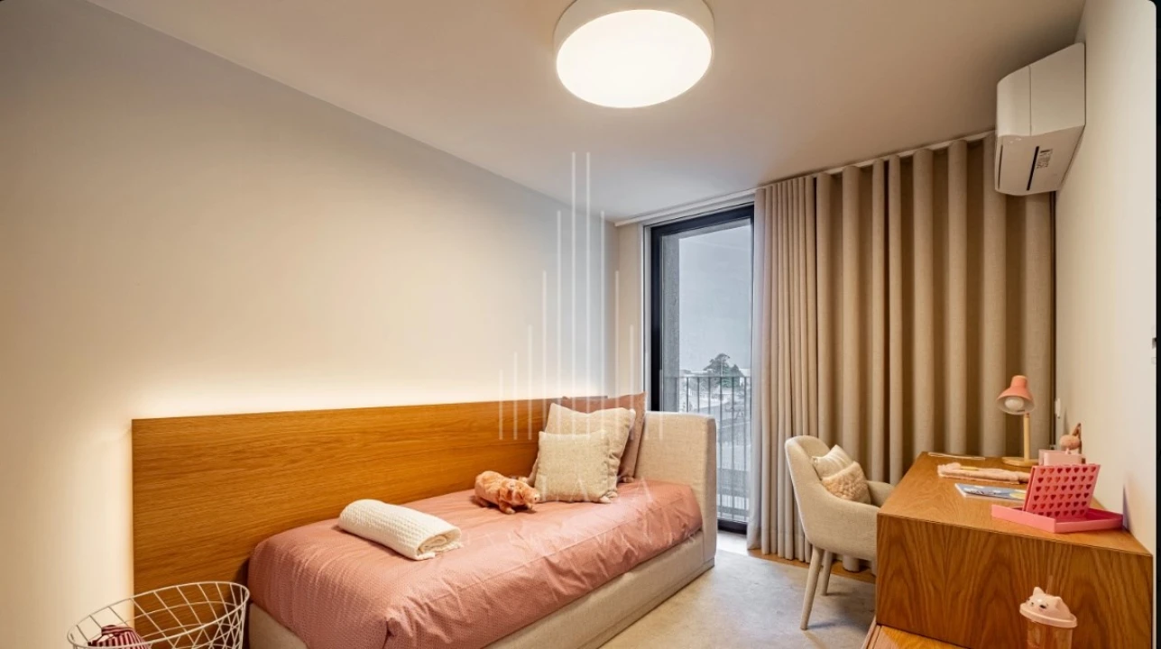 Apartamento T4 para Venda em Santa Marinha e São Pedro da Afurada Foto 14