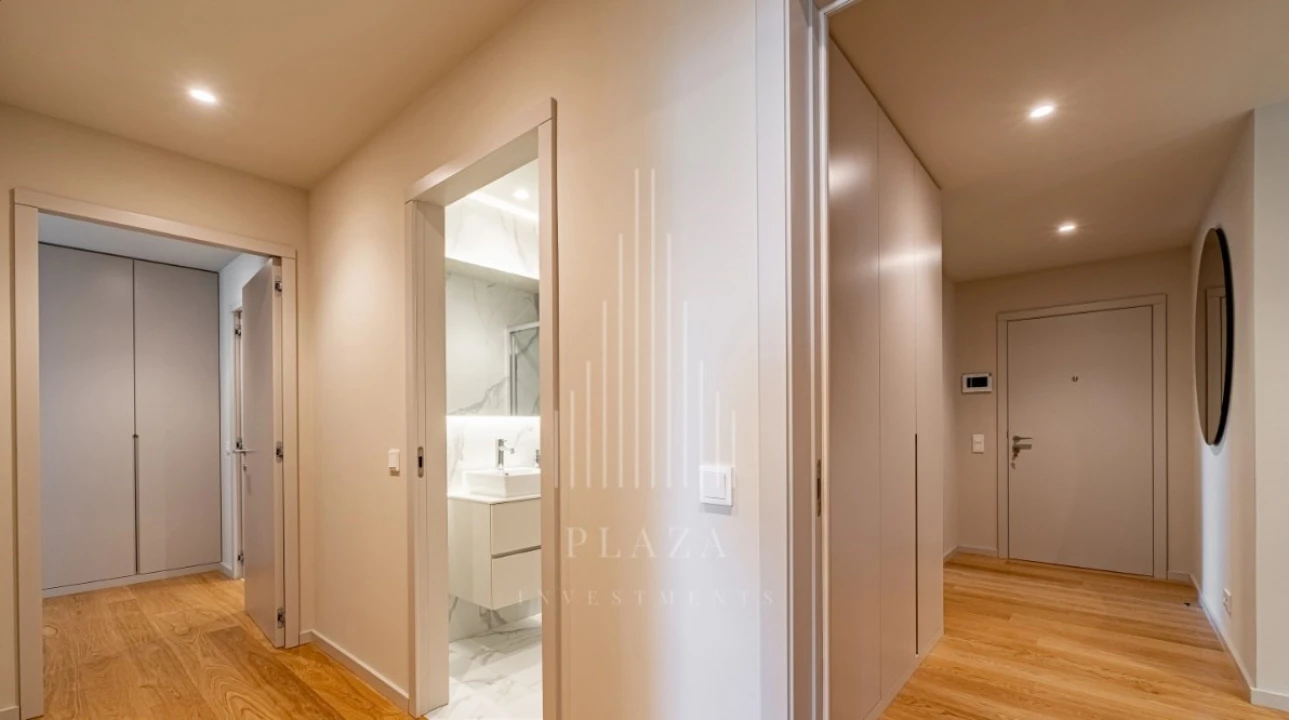 Apartamento T4 para Venda em Santa Marinha e São Pedro da Afurada Foto 18