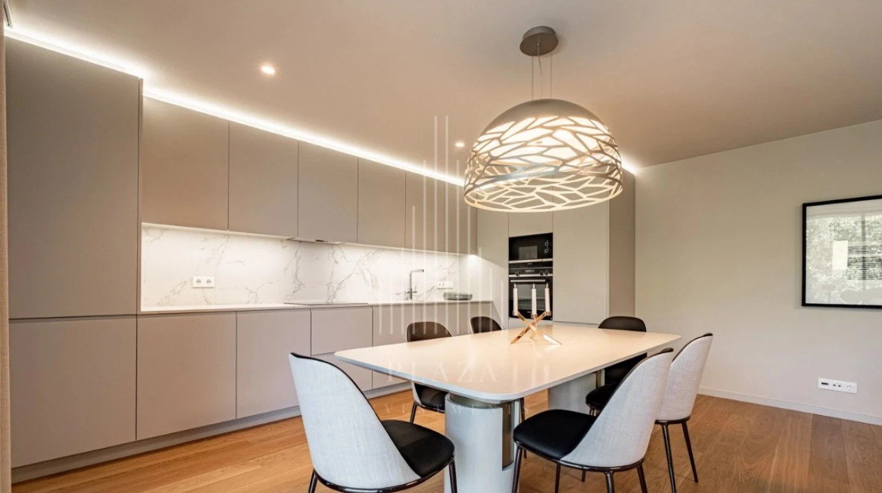 Apartamento T4 para Venda em Santa Marinha e São Pedro da Afurada Foto 7