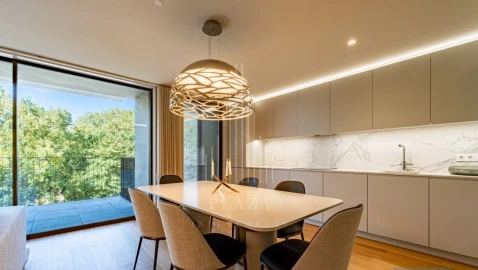 Apartamento T4 para Venda em Santa Marinha e São Pedro da Afurada