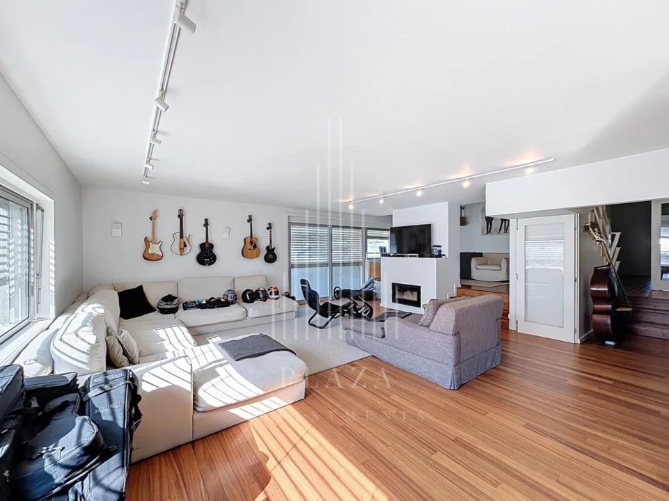 Apartamento T4 para Venda em Lordelo do Ouro e Massarelos Foto 4