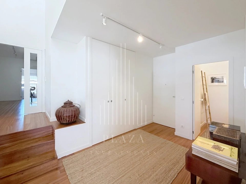 Apartamento T4 para Venda em Lordelo do Ouro e Massarelos Foto 7
